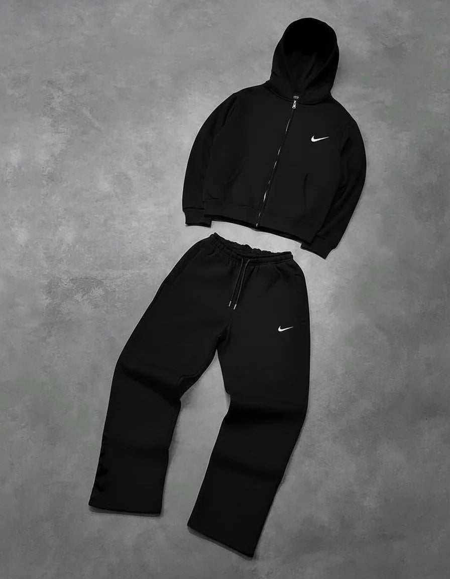 Ensemble Nike Zip-Up Premium – Veste Zippée & Pantalon Sport Chic