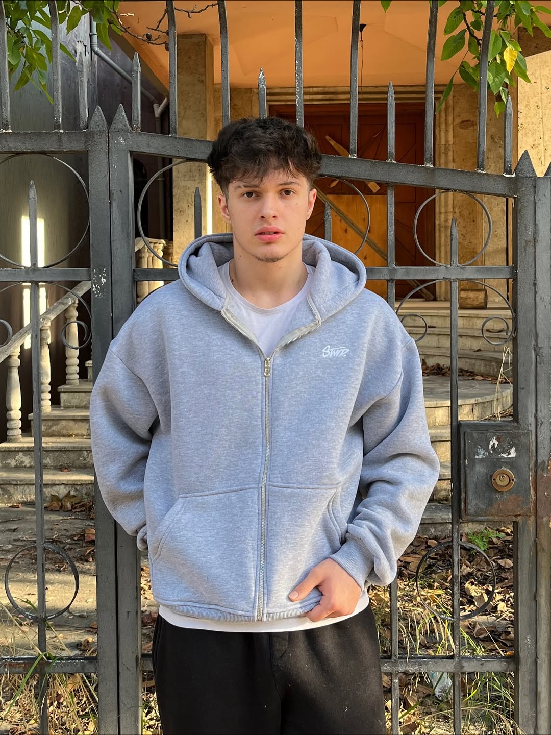 STWD Zipper 100% Coton Premium – Hoodie Élégant & Confort Supérieur