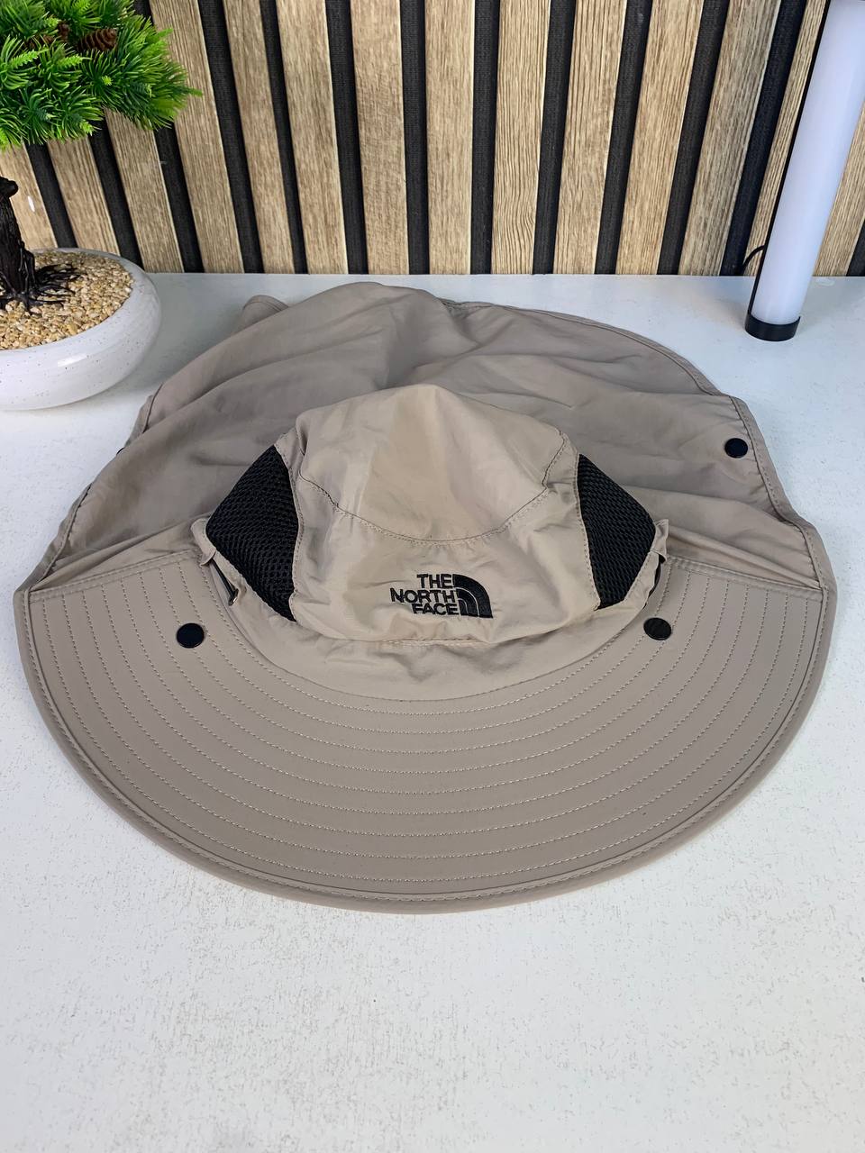 Chapeau Anti-UV Multifonction avec Protection Visage & Nuque – Confort Outdoor Ultime