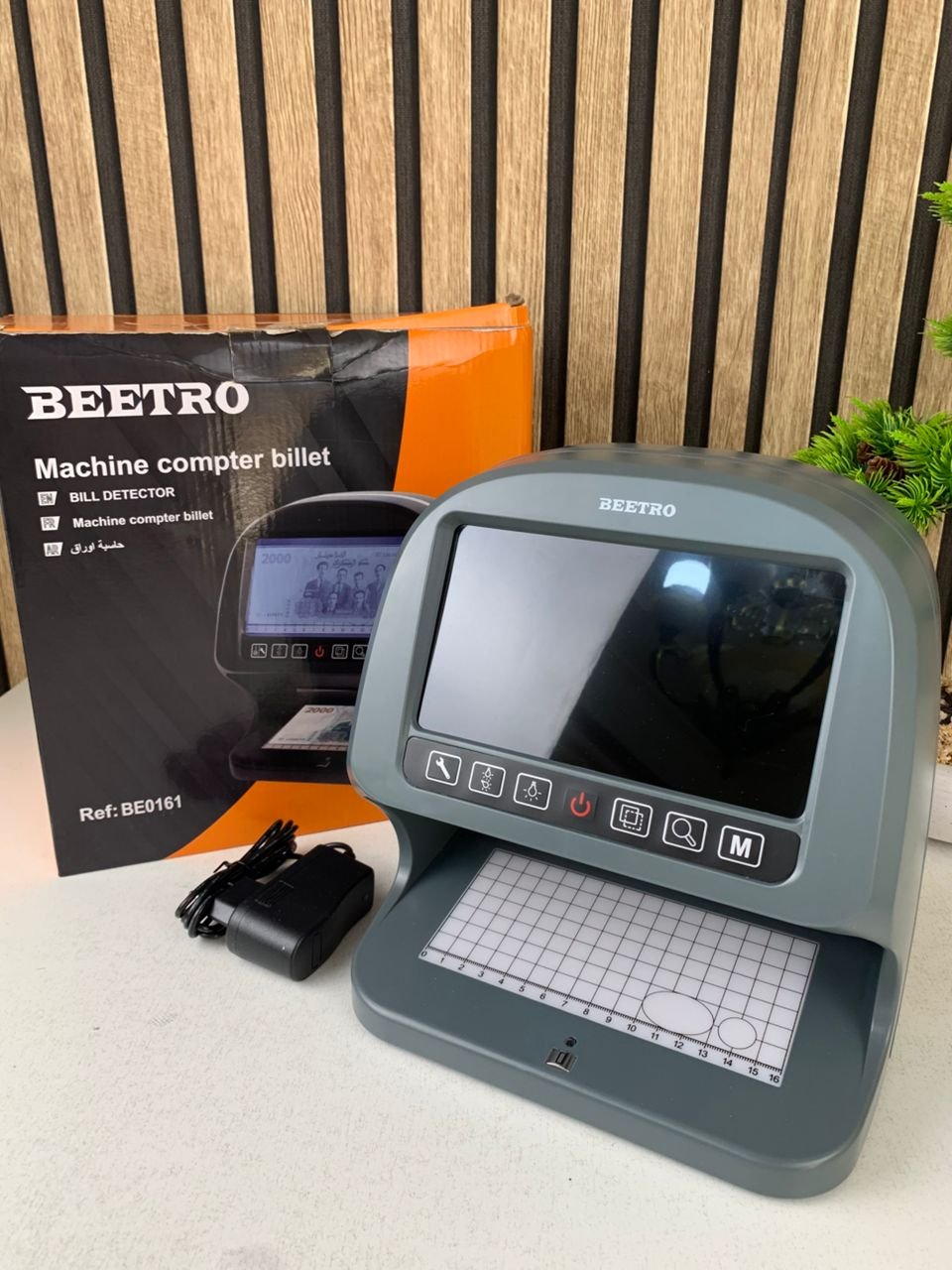 Détecteur Universel de Faux Billets BEETRO BE0161 – Sécurité et Précision image 5
