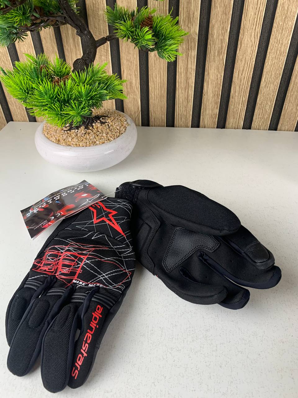 Gants Moto Alpinestars MM93 Losail V2 Tactiles – Protection Urbaine & Performance Légère