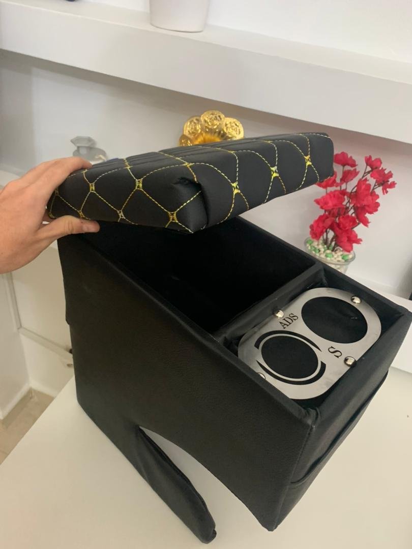 Accoudoir de Voiture Universel avec Rangement et Porte-Gobelet Intégré image 4