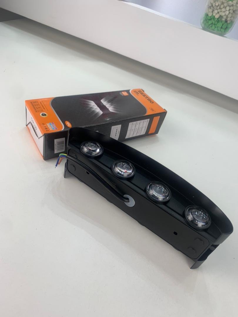 Applique Murale LED Étanche  moderne et fonctionnelle 8W image 2