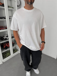 T-Shirt Noir & Blanc – Style Minimaliste & Confort Absolu